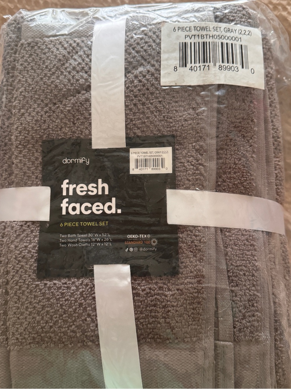 PREMIUM 6-PIECE TOWEL SET 

These Dormify towel sets are SO soft, plush